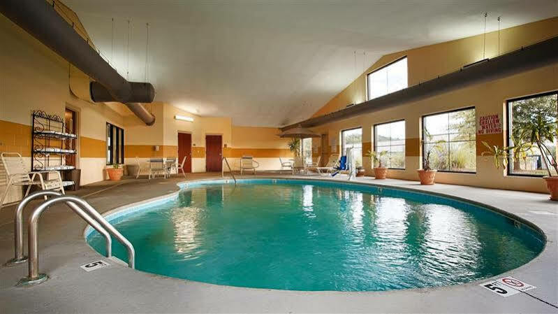Western Strawberry Inn&suites Hotel Knoxville