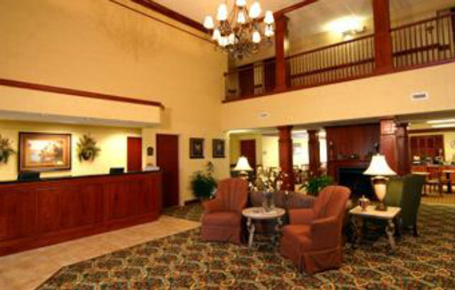 Hotel Western Strawberry Inn&suites 3*